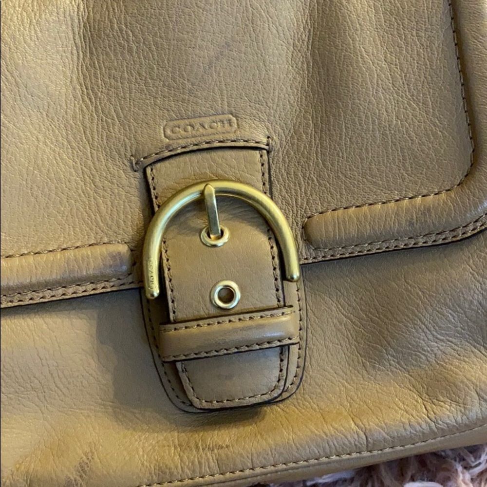 COACH Campbell Belle Genuine Leather Shoulder Bag in Dark Camel Brown - Picture 2 of 12